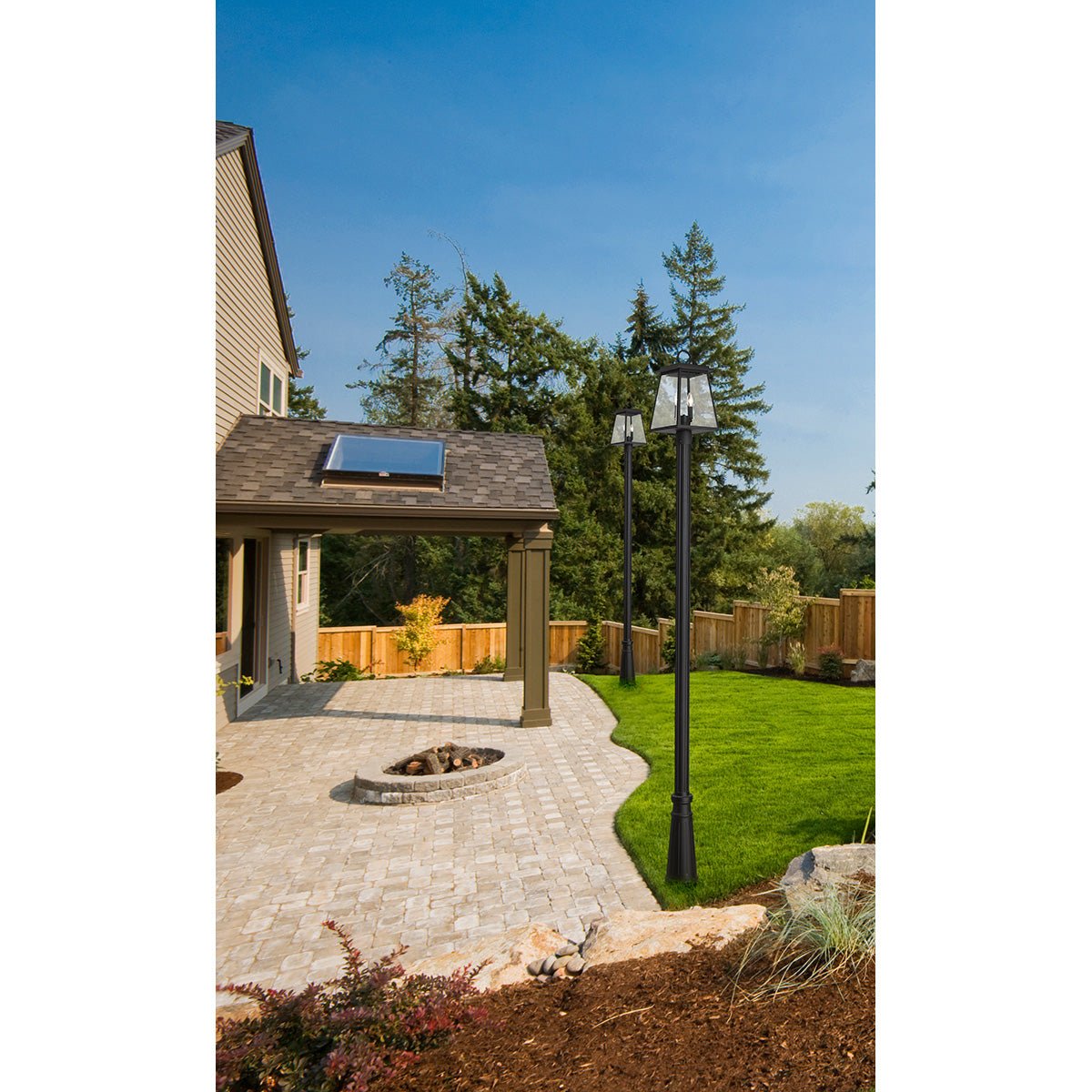Lampe extérieure sur poteau Broughton