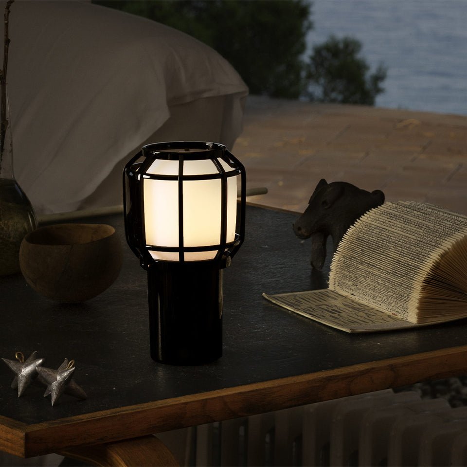 Lampe portable Chispa - Orange by Marset | Luminaires & cie