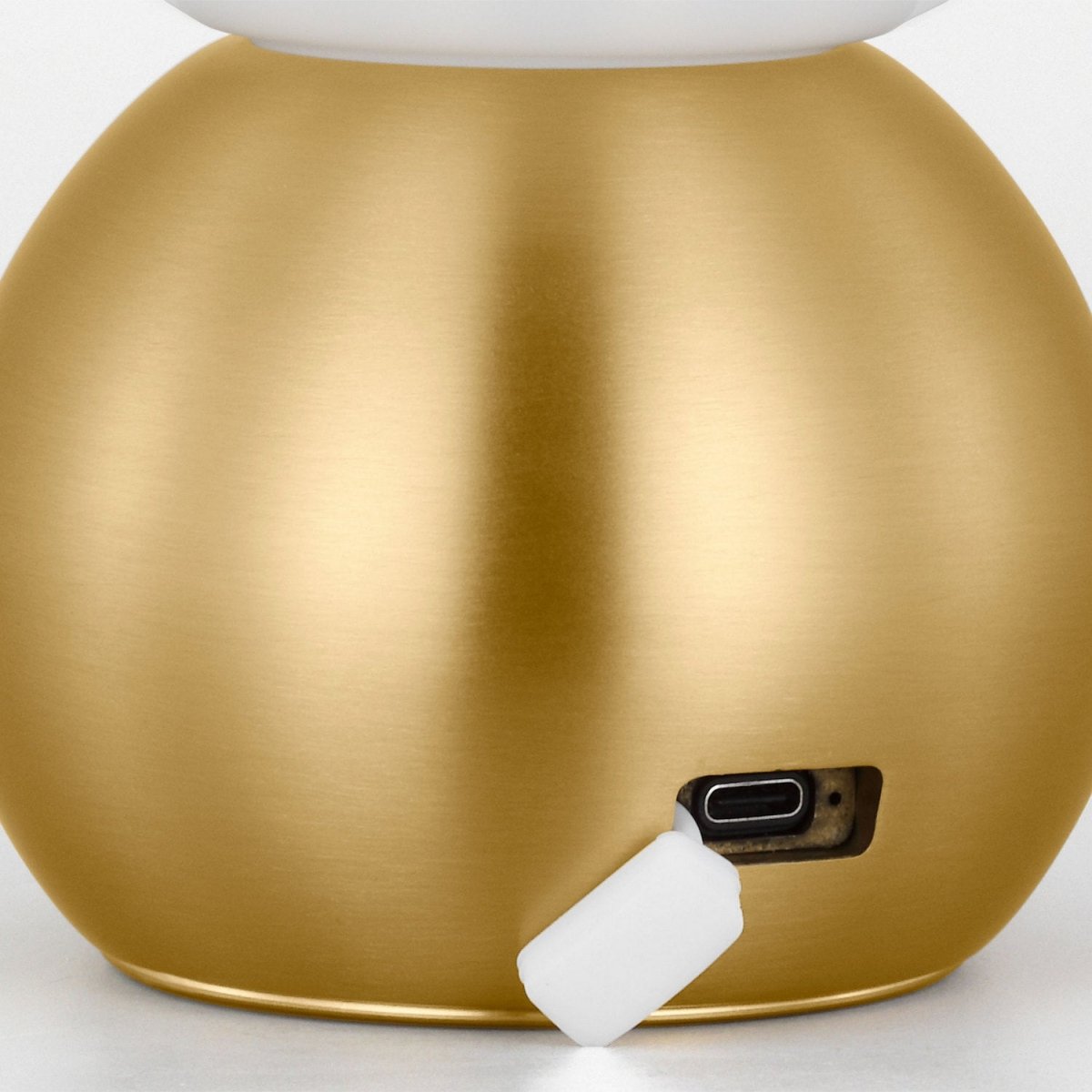 Lampe portable Suki - Bleu marine by Visual Comfort Studio | Luminaires & cie