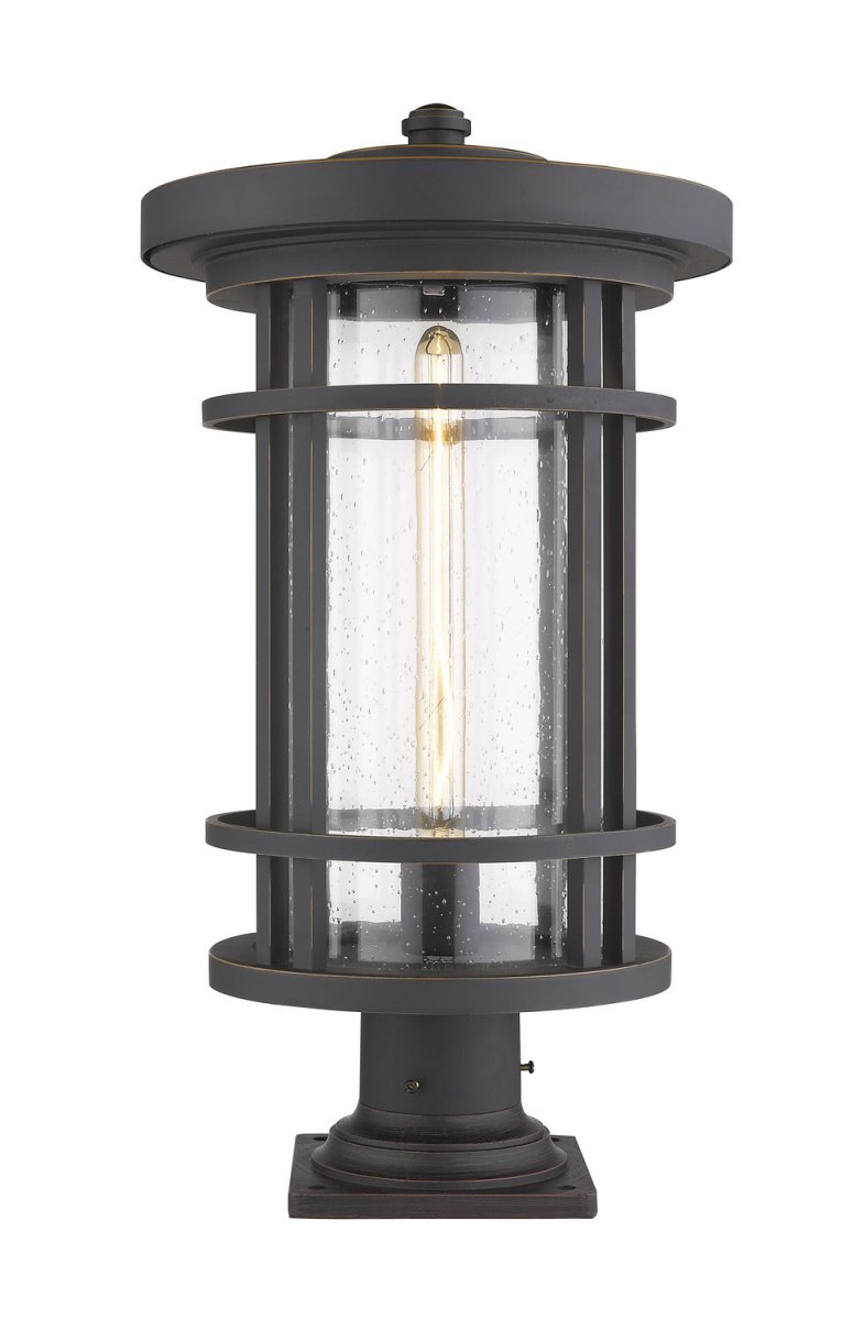 Lanterne extérieure sur socle Jordan - Carré Bronze huilé 12" by Z-Lite | Luminaires & cie