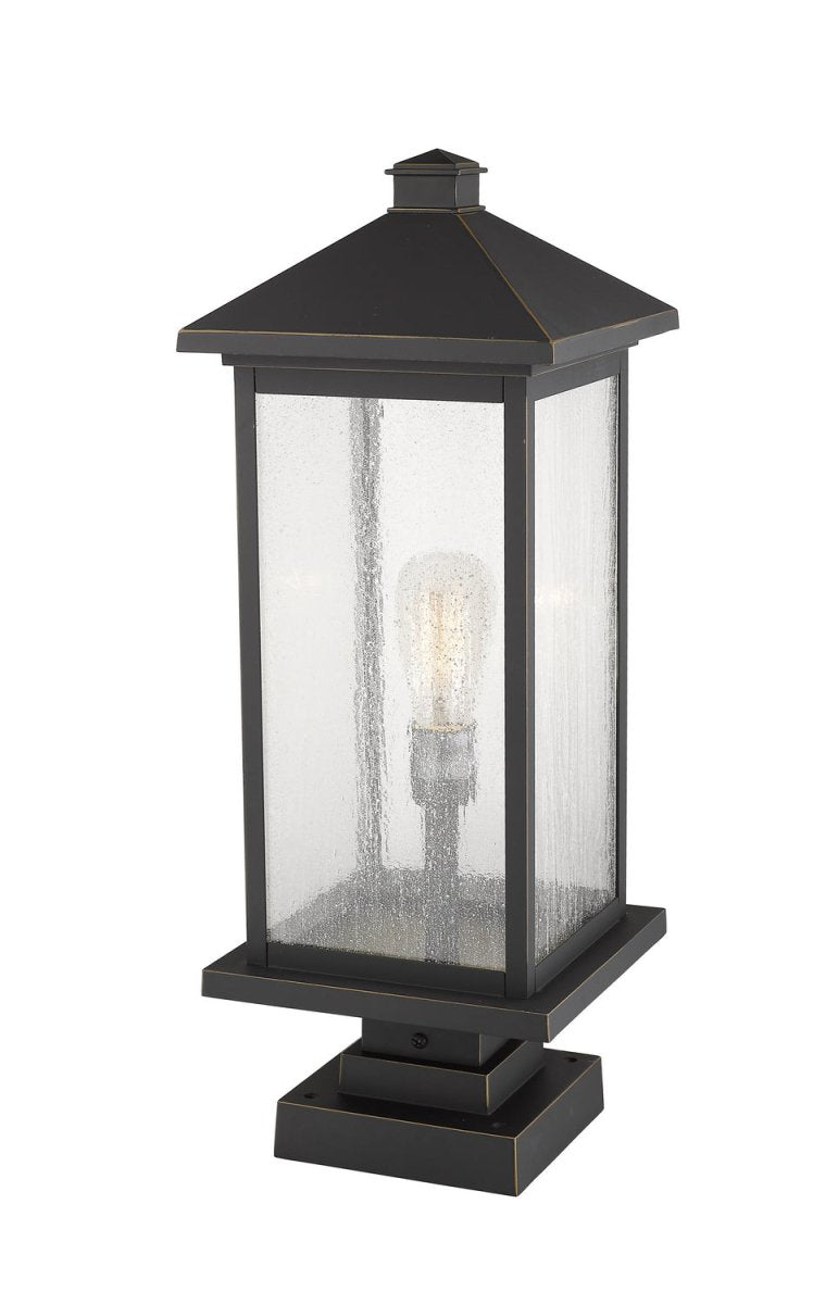 Lanterne extérieure sur socle Portland - Bronze huilé 8" 17" by Z-Lite | Luminaires & cie