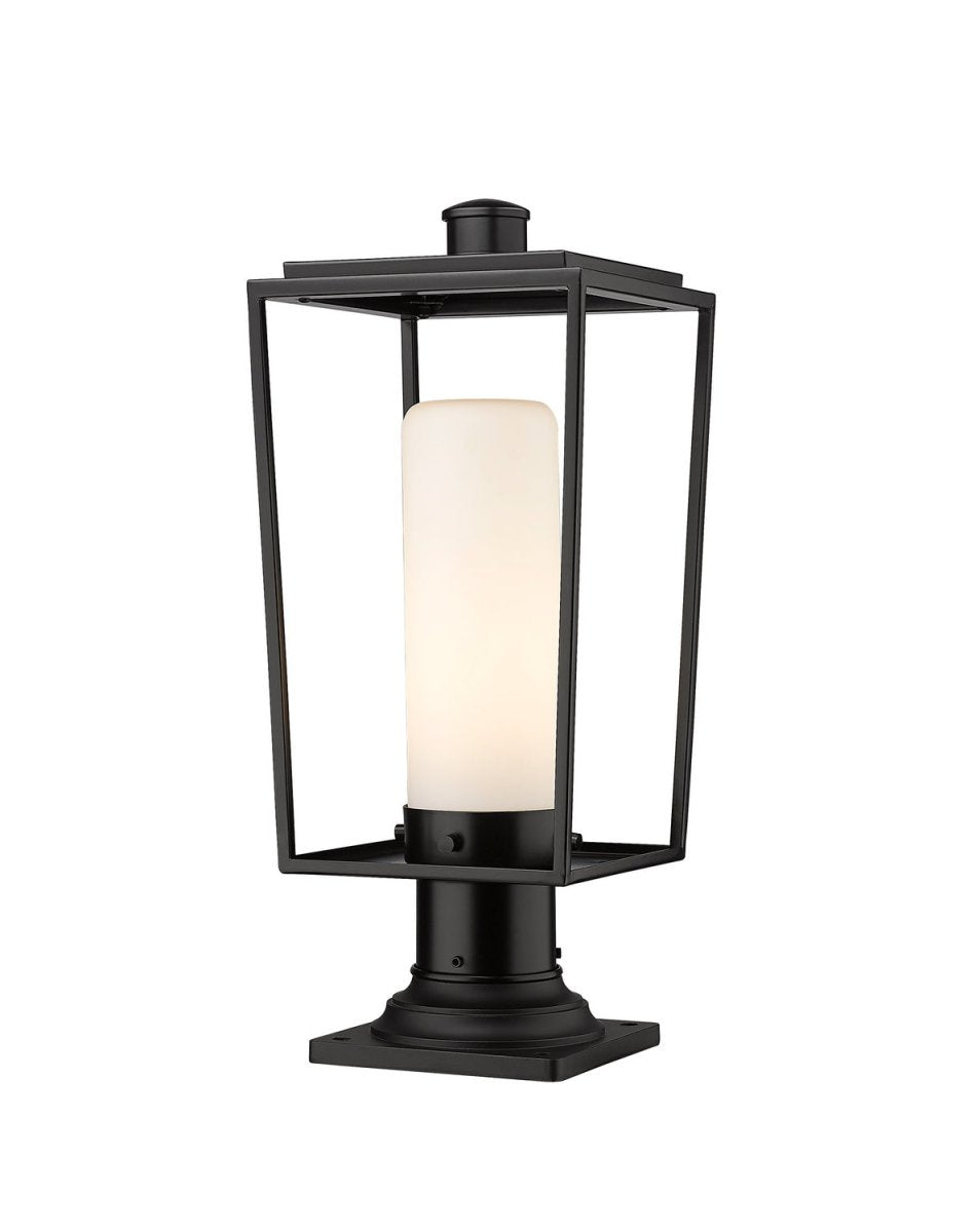 Lanterne extérieure sur socle Sheridan - Rond 8" Opale blanc by Z-Lite | Luminaires & cie