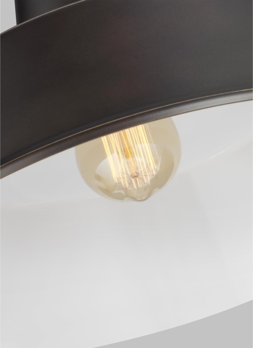 Lanterne murale extérieure Barn Light - Blanc texturé extérieur 16" StoneStrong by Visual Comfort Studio | Luminaires & cie