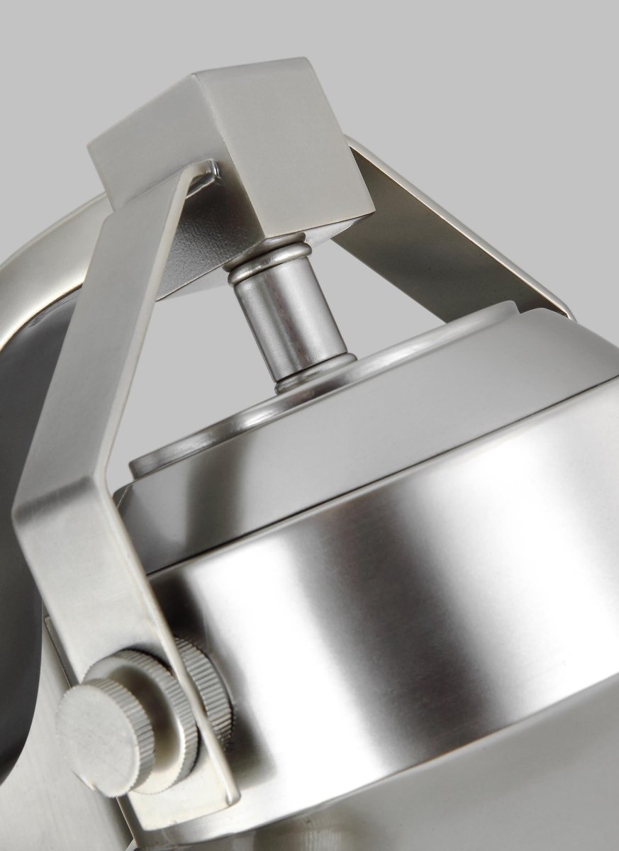 Lanterne murale extérieure Boynton - 12 1/2" by Visual Comfort Studio | Luminaires & cie