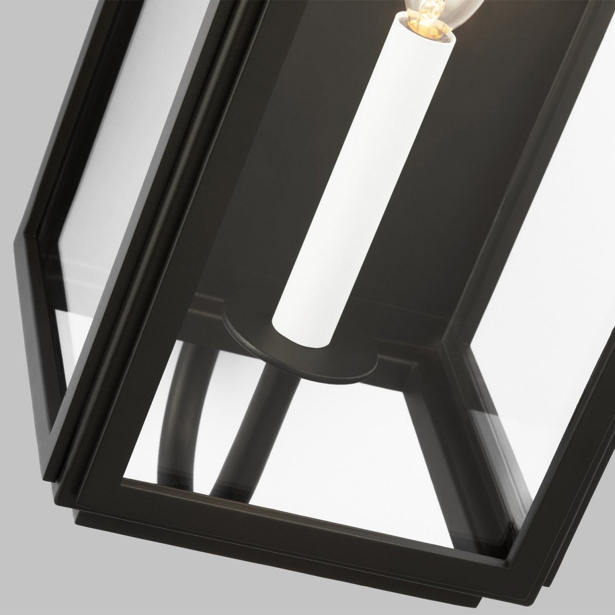 Lanterne murale extérieure Edgar - 11 3/8" by Visual Comfort Studio | Luminaires & cie