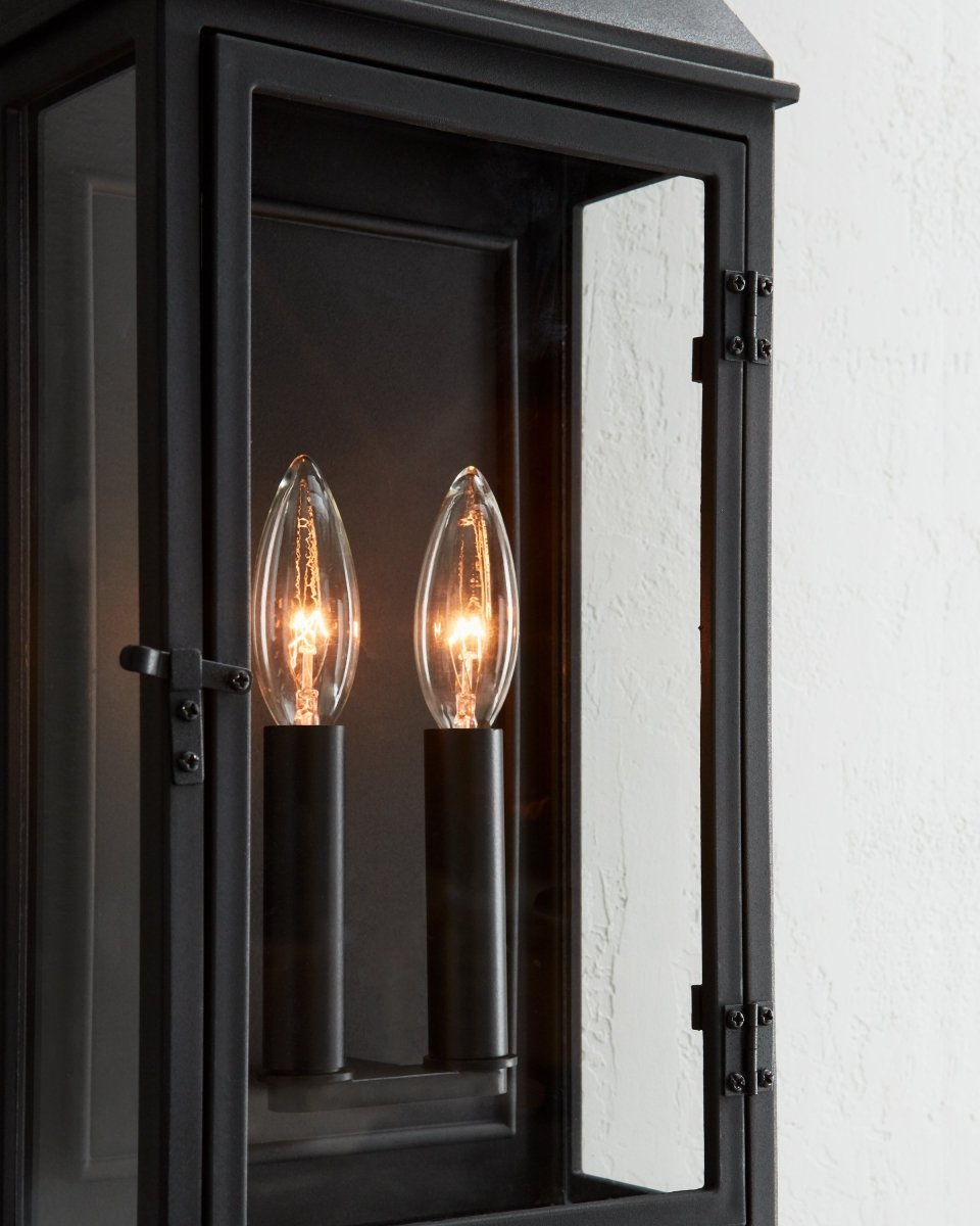 Lanterne murale extérieure Hingham - 10" by Visual Comfort Studio | Luminaires & cie
