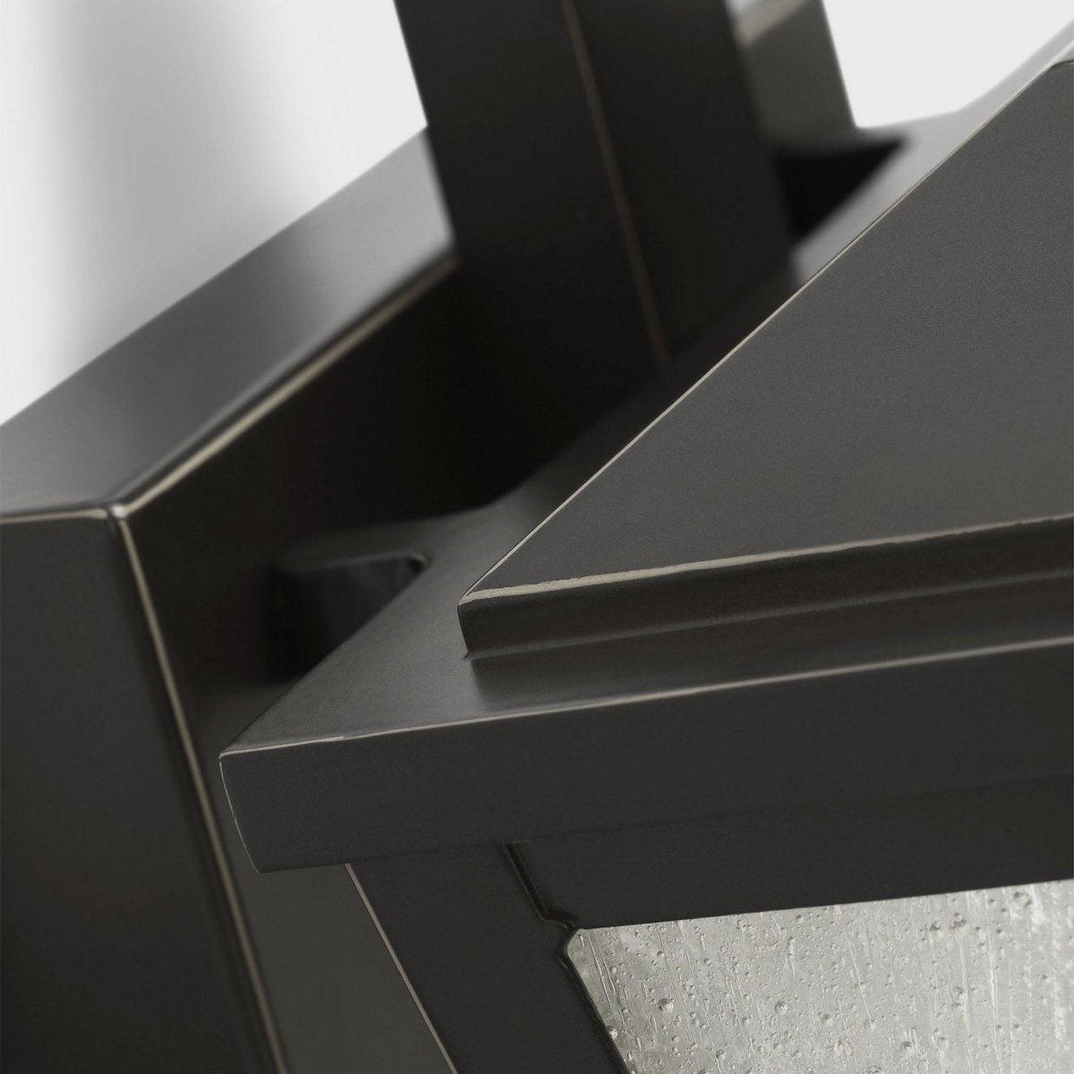 Lanterne murale extérieure Kennewick - Noir texturé 10 3/4" by Visual Comfort Studio | Luminaires & cie