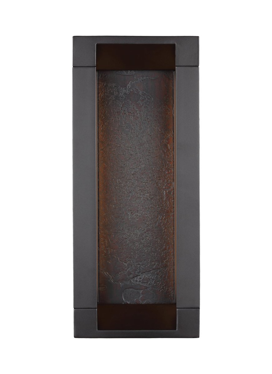 Lanterne murale extérieure Mattix - 36 1/2" by Visual Comfort Studio | Luminaires & cie
