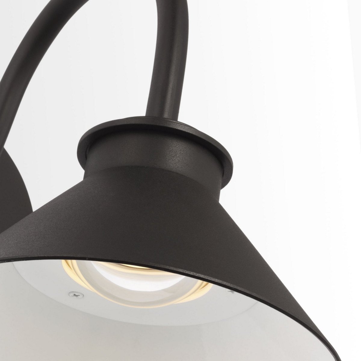 Lanterne murale extérieure Modern Barn Light - 15" by Visual Comfort Studio | Luminaires & cie