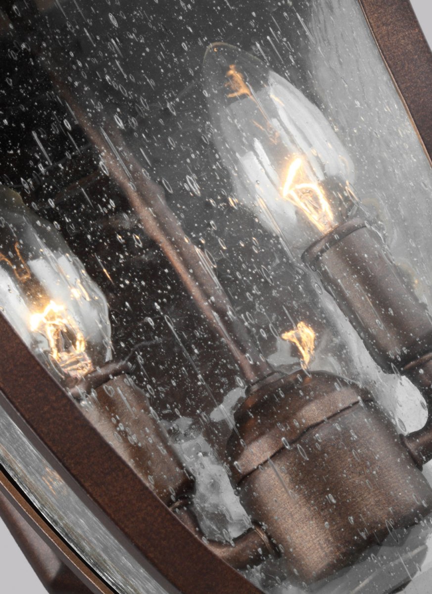Lanterne murale extérieure Oakmont - 16" by Visual Comfort Studio | Luminaires & cie
