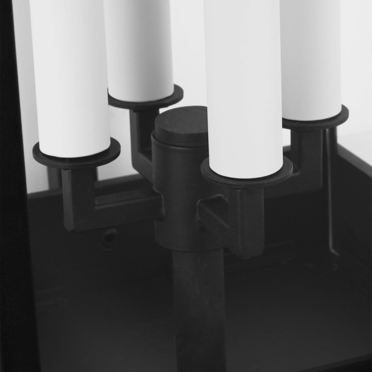 Lanterne murale extérieure sur bras Cupertino - Noir texturé 6 1/4" by Visual Comfort Studio | Luminaires & cie