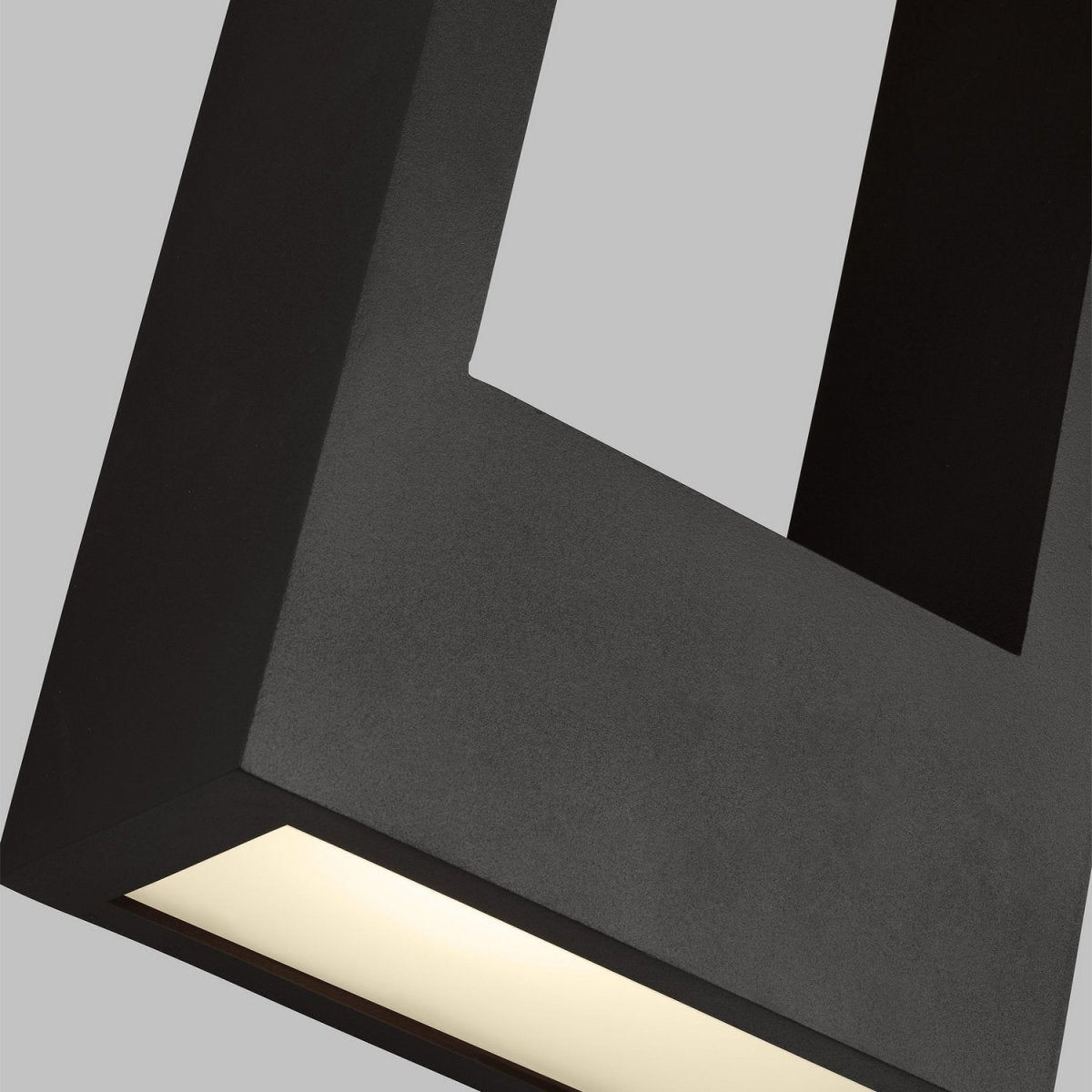 Lanterne murale extérieure Testa - Bronze antique 24" by Visual Comfort Studio | Luminaires & cie