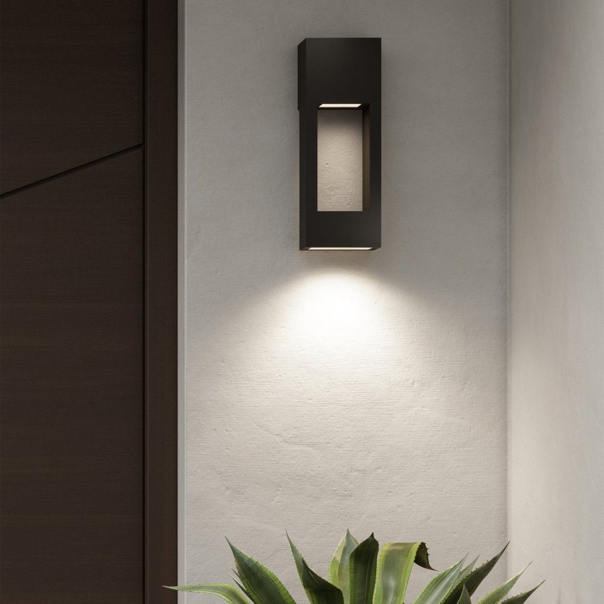 Lanterne murale extérieure Testa - Bronze antique 24" by Visual Comfort Studio | Luminaires & cie