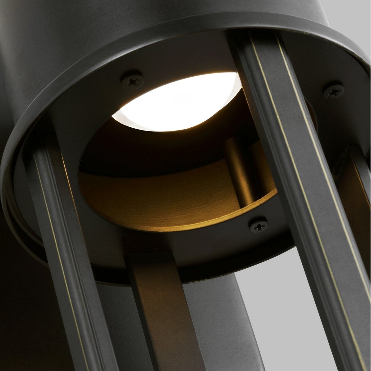 Lanterne murale extérieure Union - Bronze antique 18 3/4" by Visual Comfort Studio | Luminaires & cie