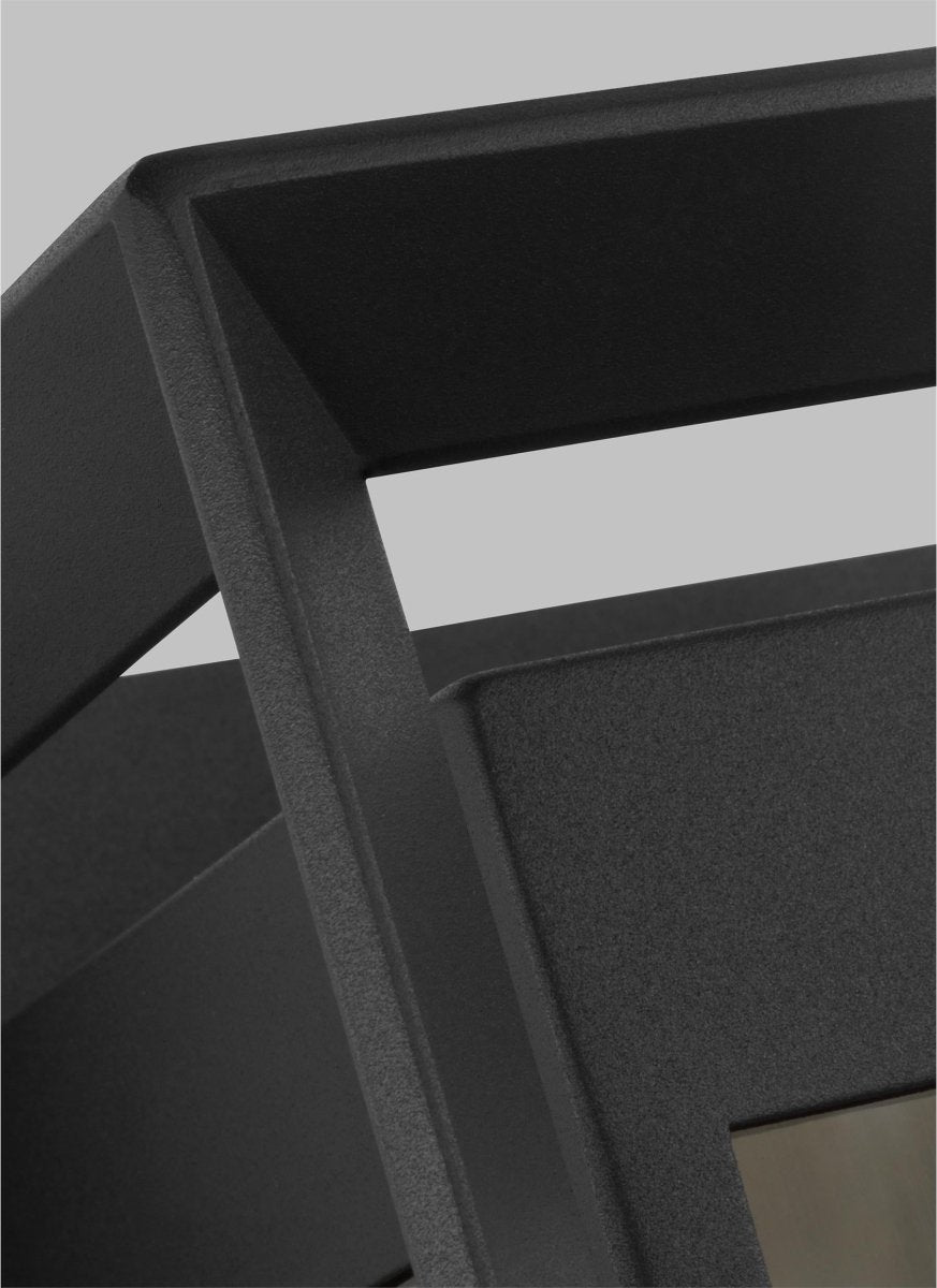 Lanterne murale extérieure Urbandale - Textured Black 28 by Visual Comfort Studio | Luminaires & cie