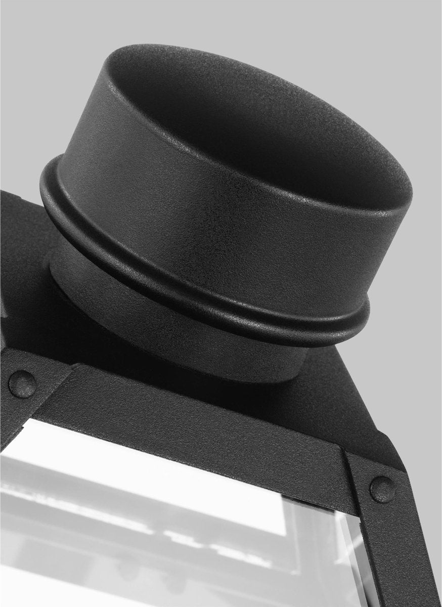 Lanterne sur poteau Hyannis - Noir texturé by Visual Comfort Studio | Luminaires & cie
