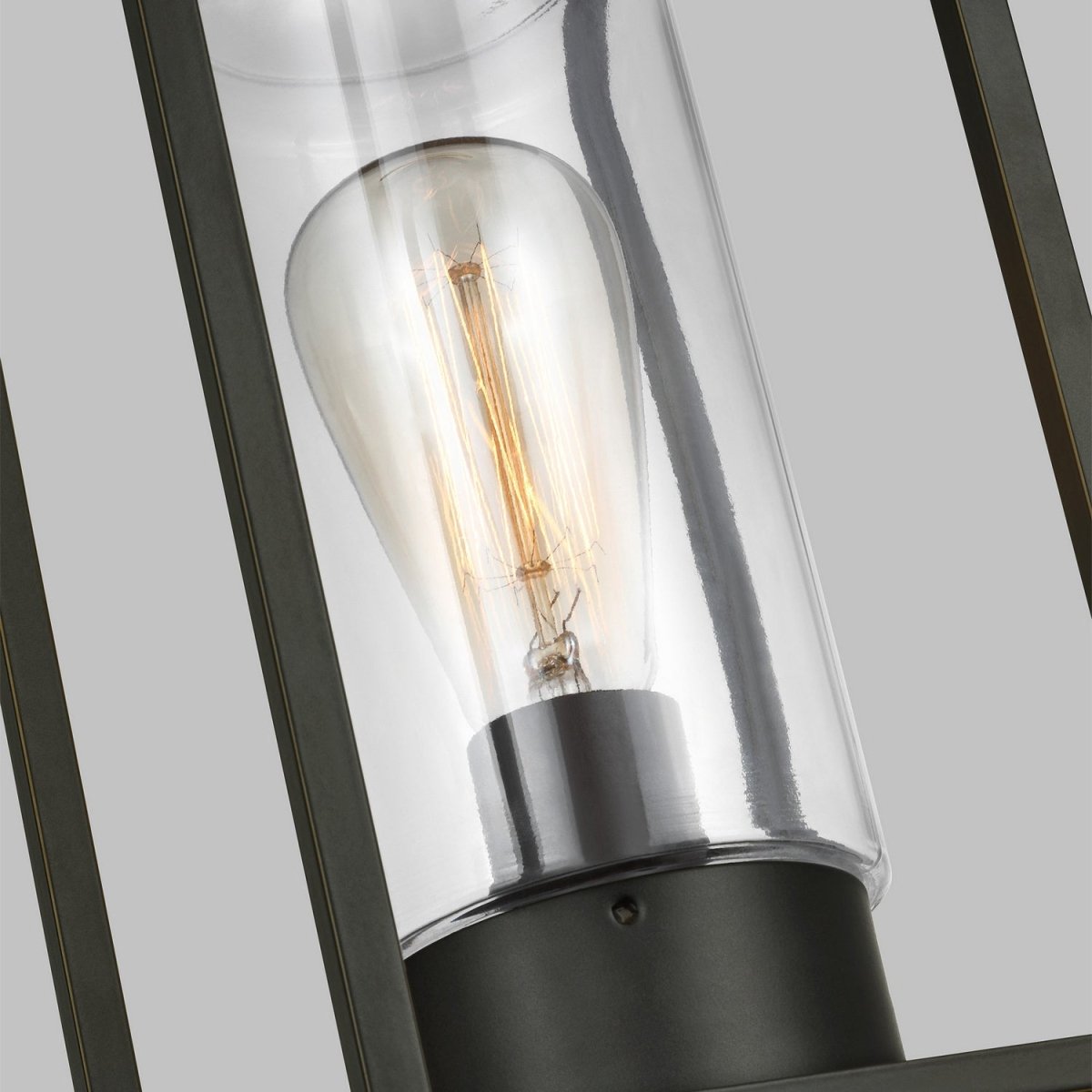 Lanterne sur poteau Vado - Bronze antique by Visual Comfort Studio | Luminaires & cie