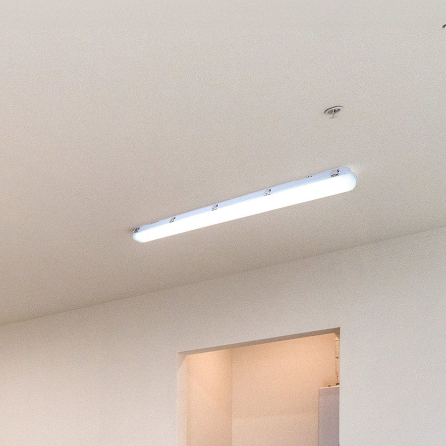 Lumière de service Worx - by Canarm | Luminaires & cie