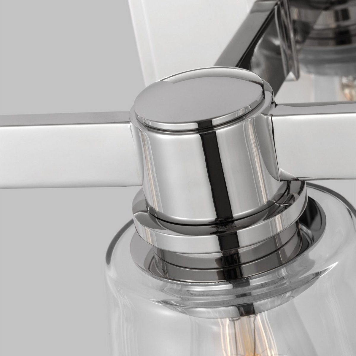 Luminaire de vanité Alessa - Nickel poli 30 5/8" by Visual Comfort Studio | Luminaires & cie