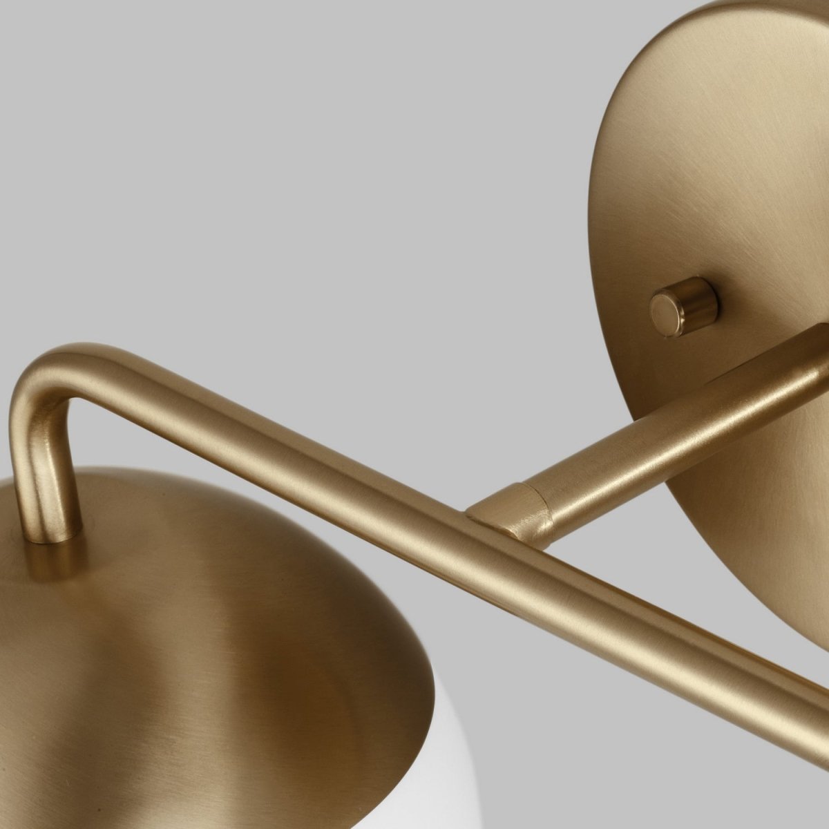 Luminaire de vanité Alvin - Nickel brossé 33 3/8" by Visual Comfort Studio | Luminaires & cie