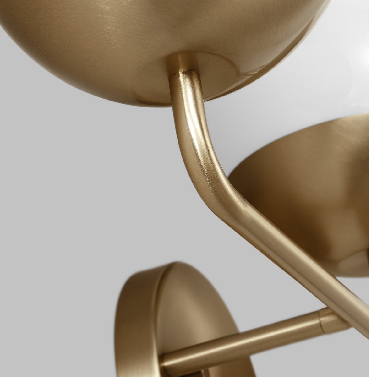 Luminaire de vanité Alvin - Nickel brossé 33 3/8" by Visual Comfort Studio | Luminaires & cie
