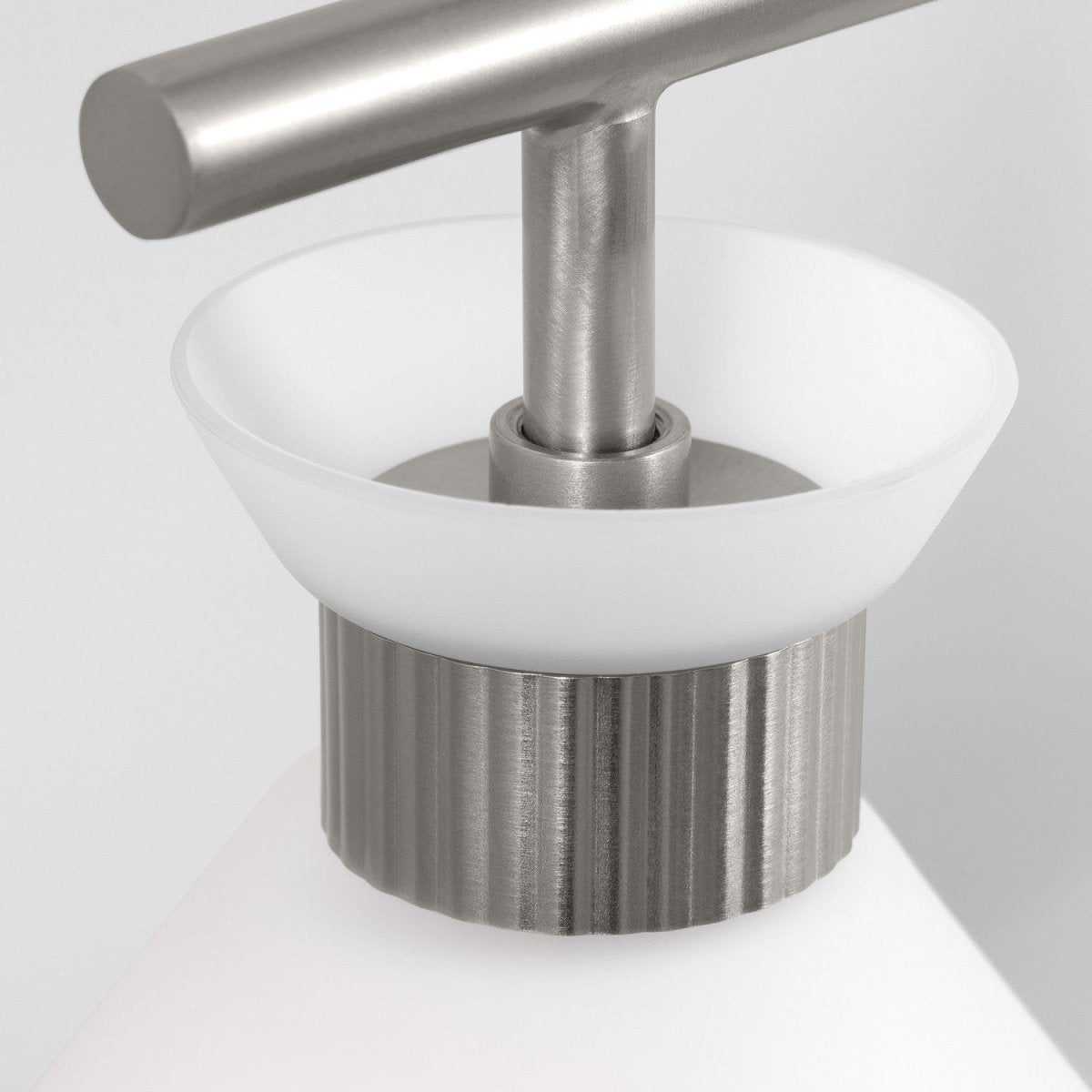 Luminaire de vanité Belcarra - Laiton satiné 36 3/4" by Visual Comfort Studio | Luminaires & cie