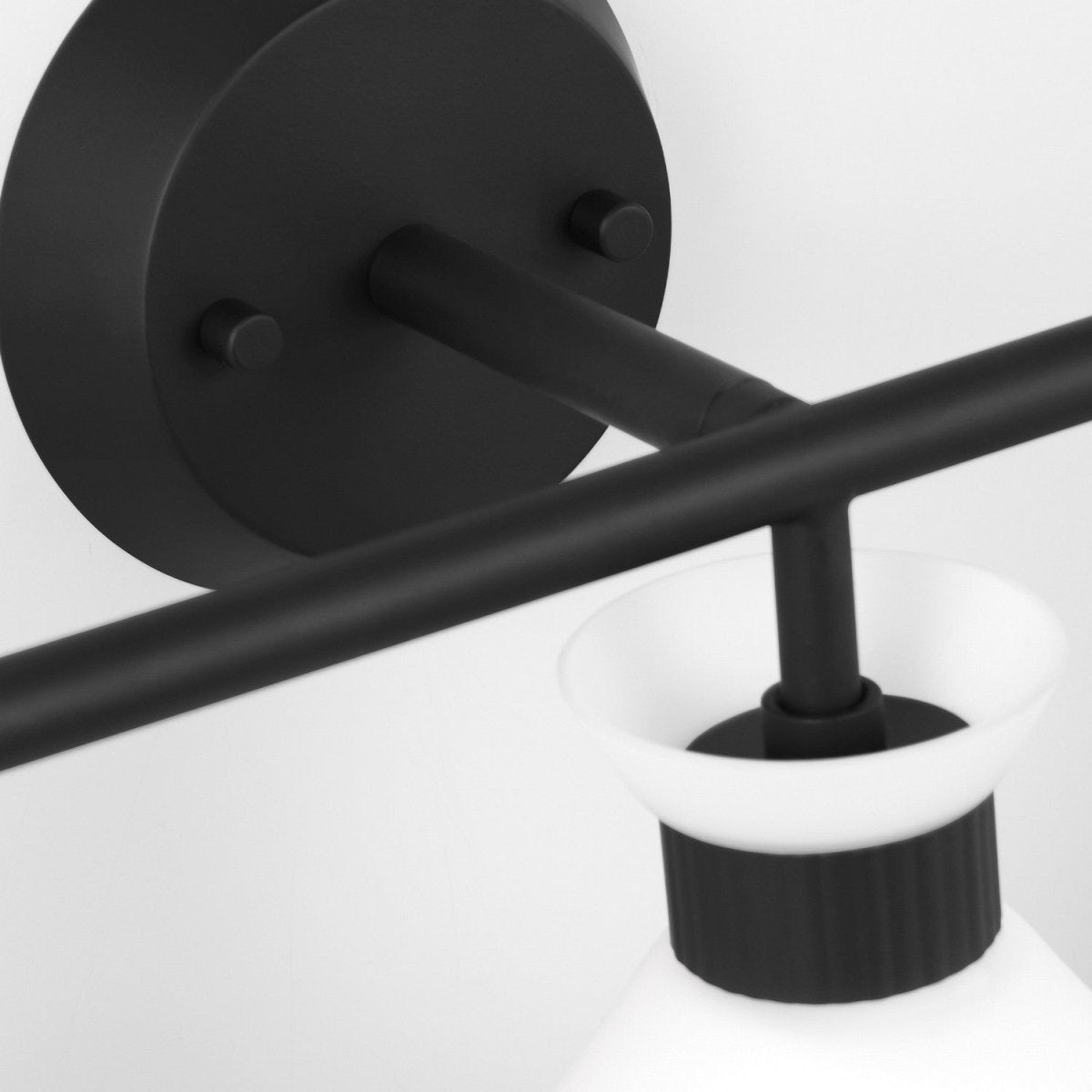 Luminaire de vanité Belcarra - Laiton satiné 36 3/4" by Visual Comfort Studio | Luminaires & cie