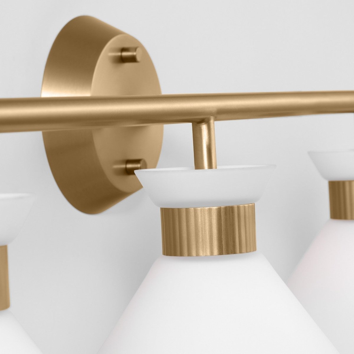 Luminaire de vanité Belcarra - Laiton satiné 36 3/4" by Visual Comfort Studio | Luminaires & cie
