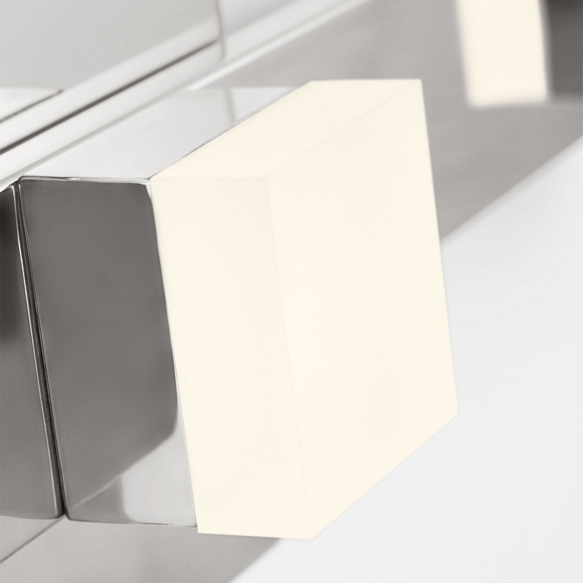 Luminaire de vanité Brander - Laiton satiné 4 by Visual Comfort Studio | Luminaires & cie