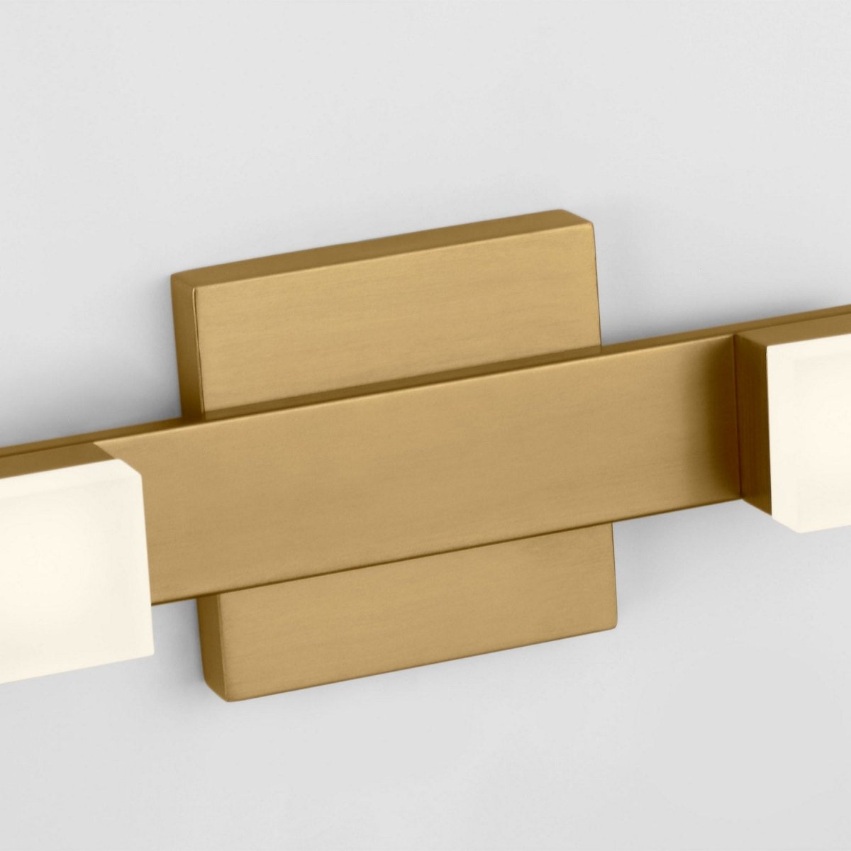 Luminaire de vanité Brander - Laiton satiné 4 by Visual Comfort Studio | Luminaires & cie