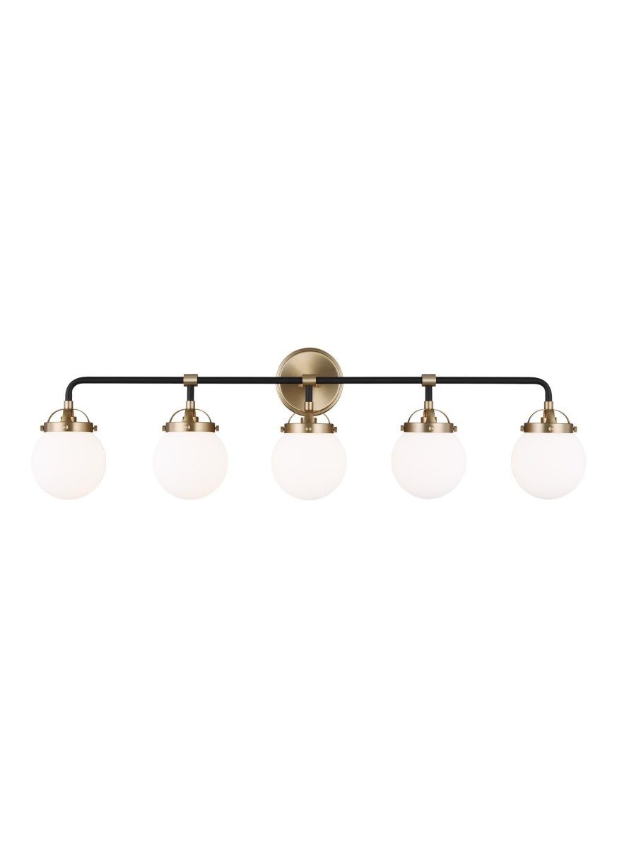 Luminaire de vanité Cafe - Laiton satiné 38 1/4" Ampoules non - incluses by Visual Comfort Studio | Luminaires & cie