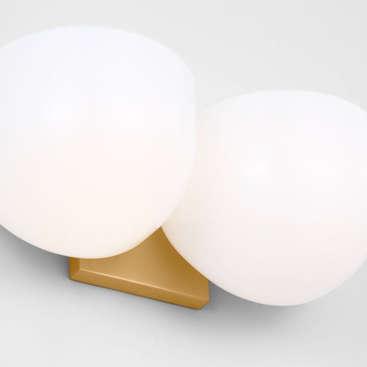 Luminaire de vanité Cheverny - Nickel poli 25" by Visual Comfort Studio | Luminaires & cie