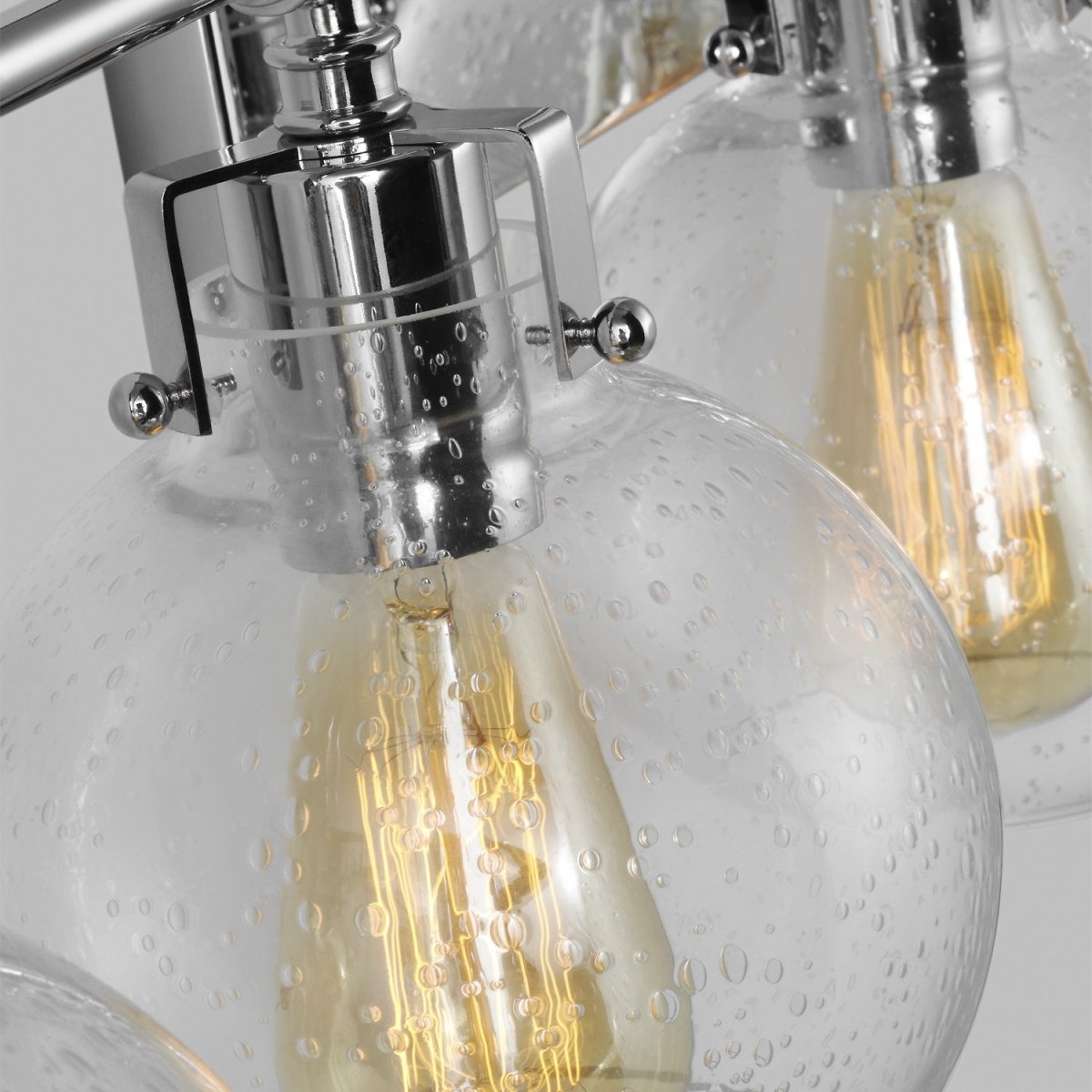 Luminaire de vanité Clara - Nickel satiné 40" by Visual Comfort Studio | Luminaires & cie