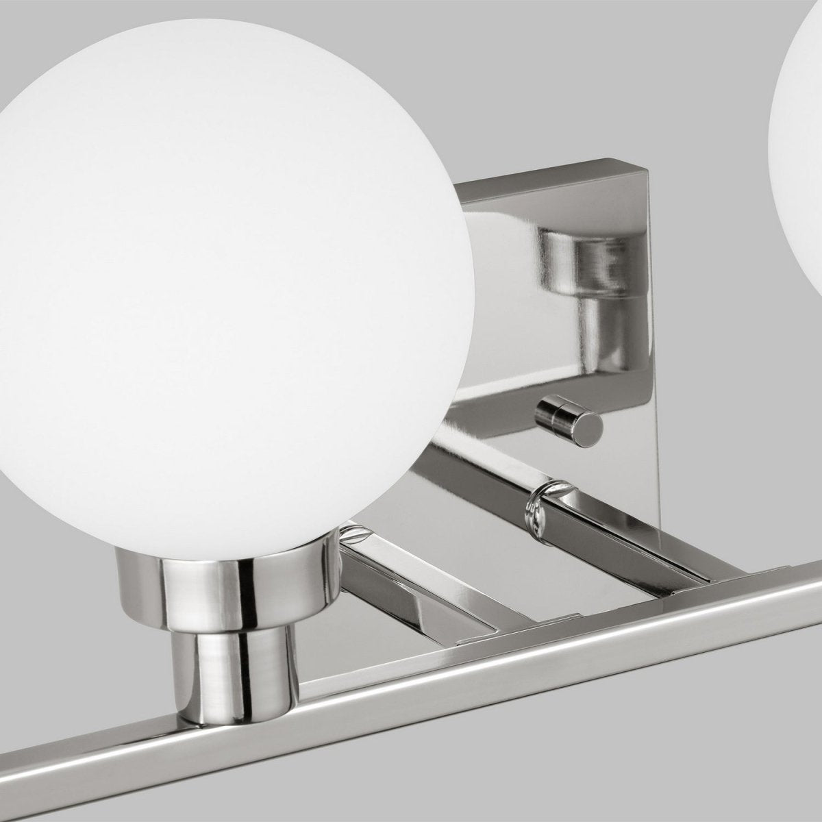 Luminaire de vanité Clybourn - Laiton satiné 30 1/8" by Visual Comfort Studio | Luminaires & cie
