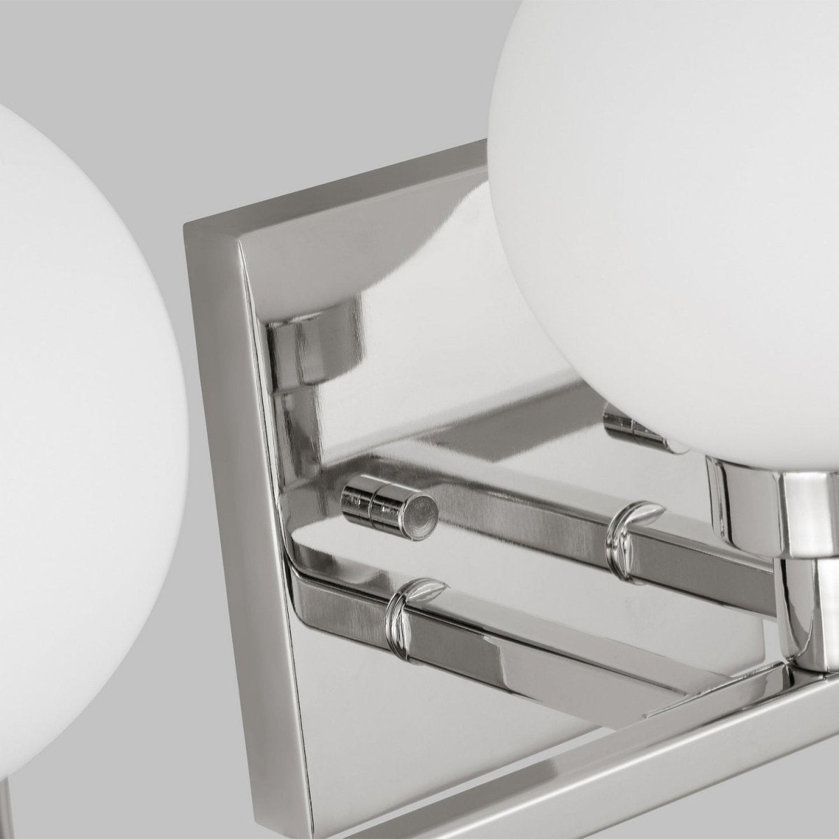 Luminaire de vanité Clybourn - Laiton satiné 30 1/8" by Visual Comfort Studio | Luminaires & cie
