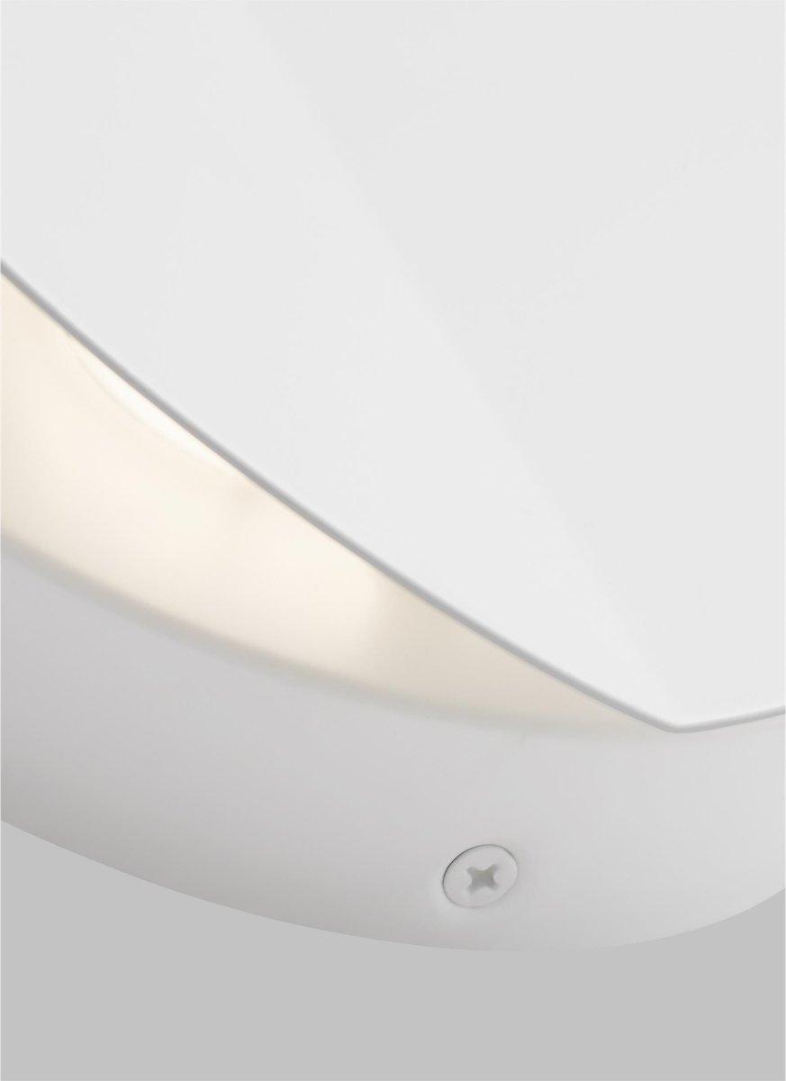 Luminaire de vanité Dottie - Blanc mat 6 5/8" by Visual Comfort Studio | Luminaires & cie