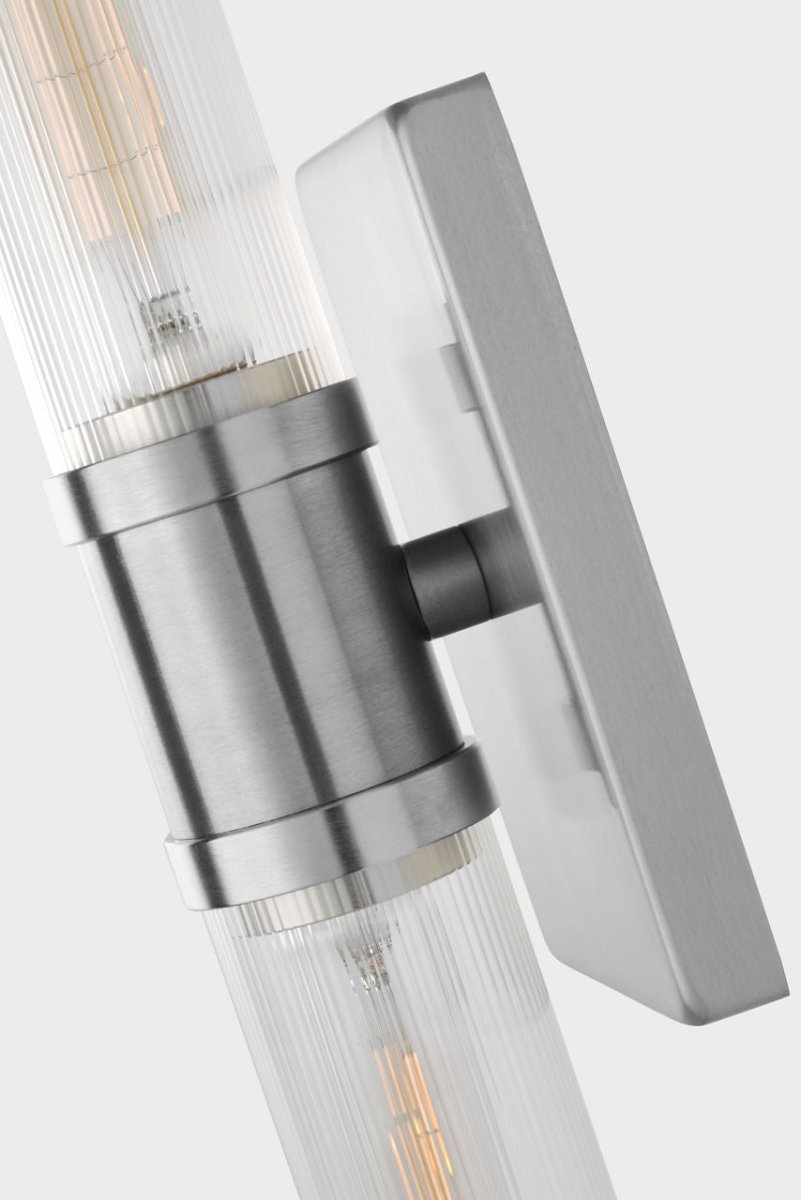 Luminaire de vanité Keaton - Nickel brossé Transparent strié 30" by Visual Comfort Studio | Luminaires & cie