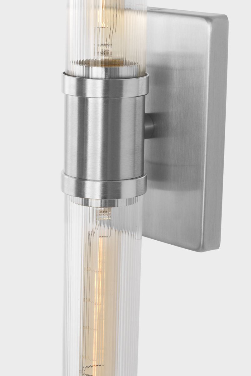 Luminaire de vanité Keaton - Nickel brossé Transparent strié 30" by Visual Comfort Studio | Luminaires & cie
