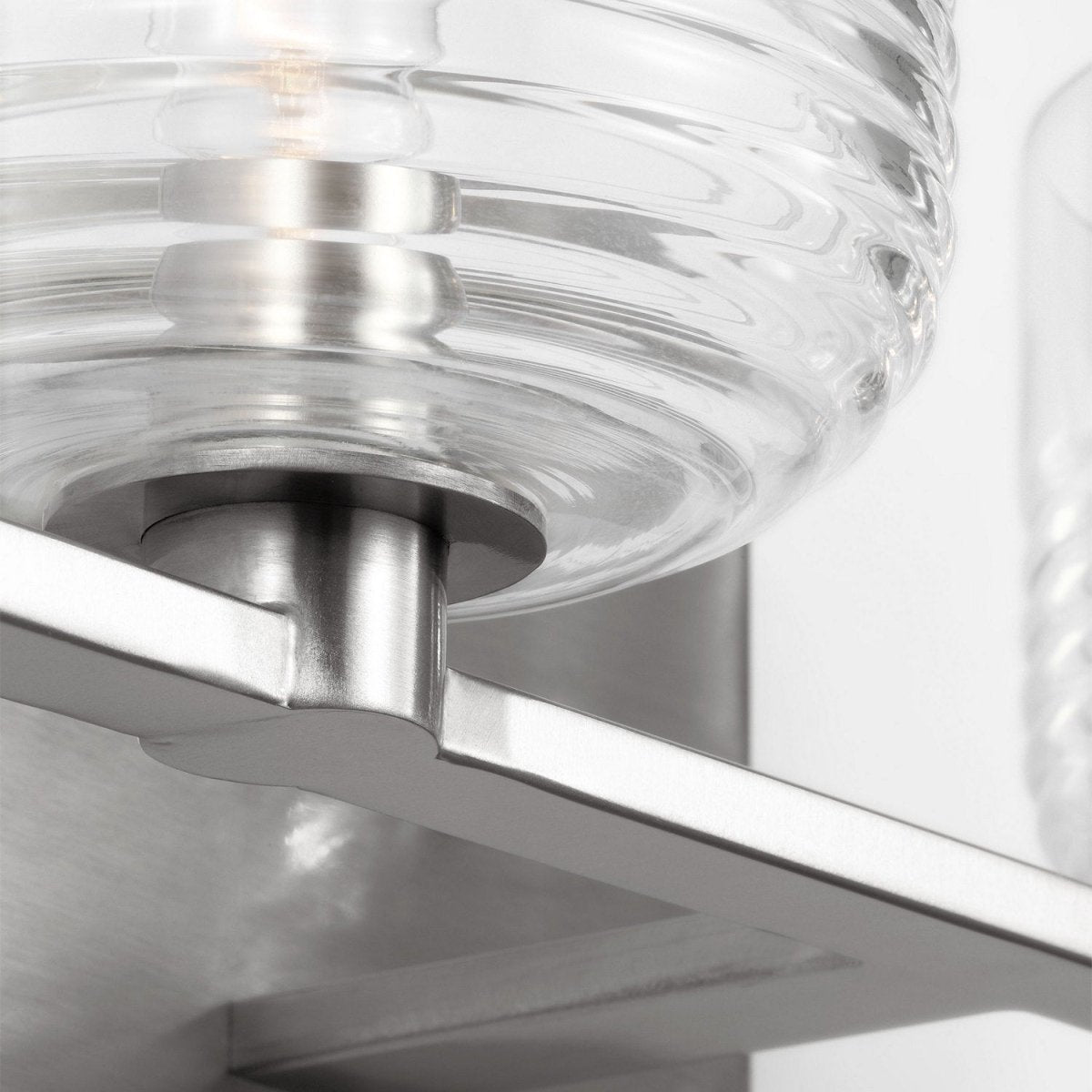 Luminaire de vanité Lochdale - Laiton satiné 33 5/8" by Visual Comfort Studio | Luminaires & cie