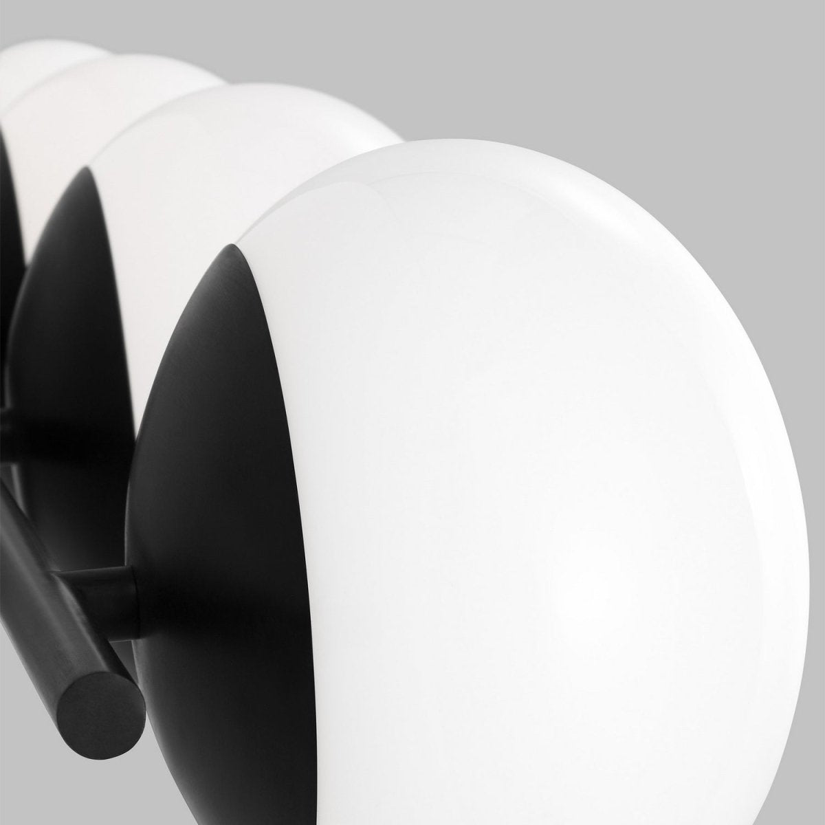 Luminaire de vanité Lune - Chrome 37 3/8" by Visual Comfort Studio | Luminaires & cie