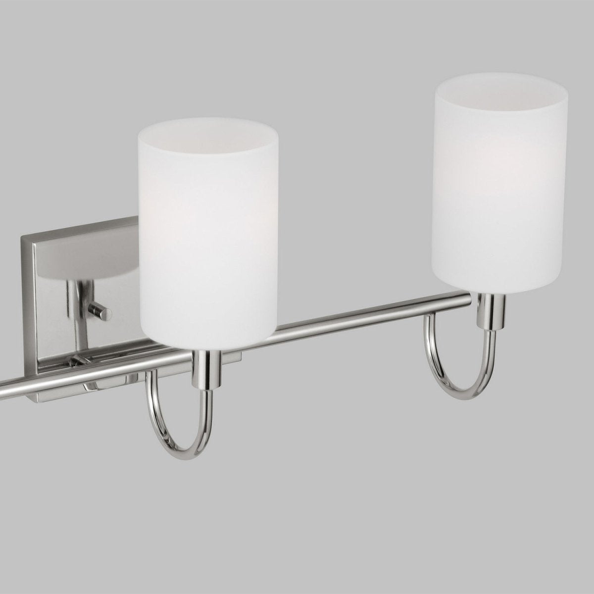 Luminaire de vanité Oak Moore - Nickel brossé 33 7/8" by Visual Comfort Studio | Luminaires & cie