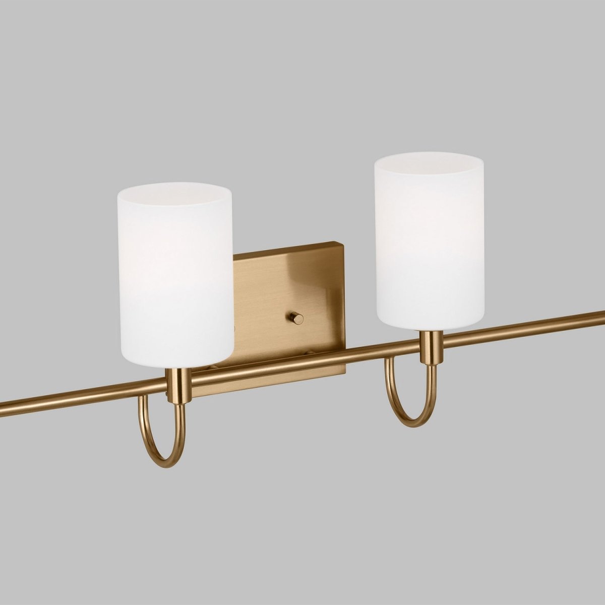 Luminaire de vanité Oak Moore - Nickel brossé 33 7/8" by Visual Comfort Studio | Luminaires & cie