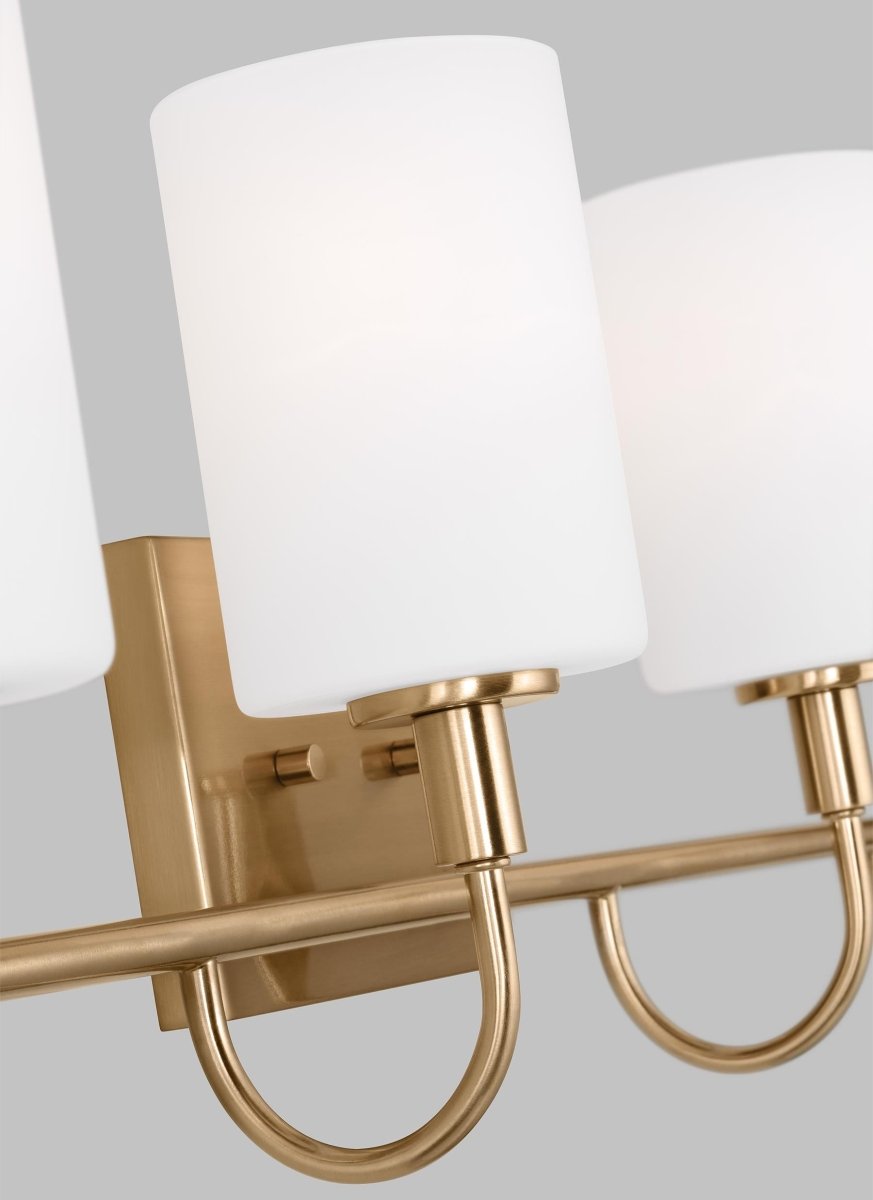 Luminaire de vanité Oak Moore - Laiton satiné 33 7/8" Ampoules DEL incluses by Visual Comfort Studio | Luminaires & cie