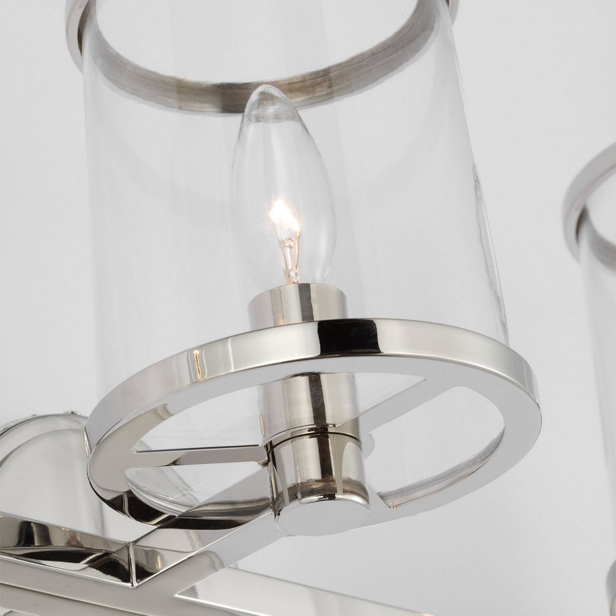 Luminaire de vanité Reynolds - Laiton vieilli dans le temps 23 7/8" by Visual Comfort Studio | Luminaires & cie