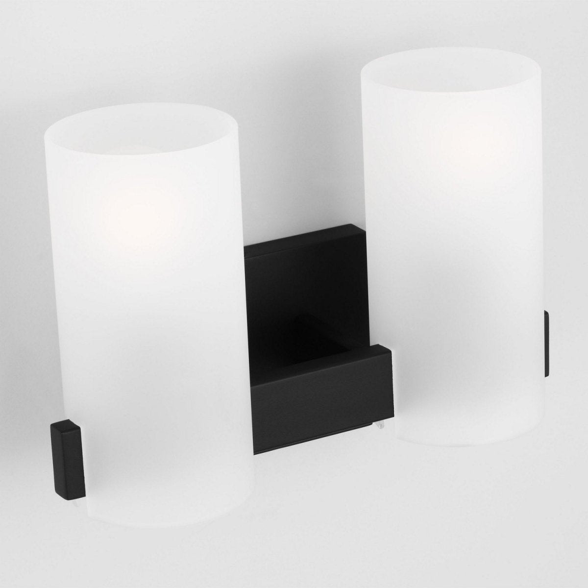 Luminaire de vanité Rhode - Laiton satiné 27" by Visual Comfort Studio | Luminaires & cie