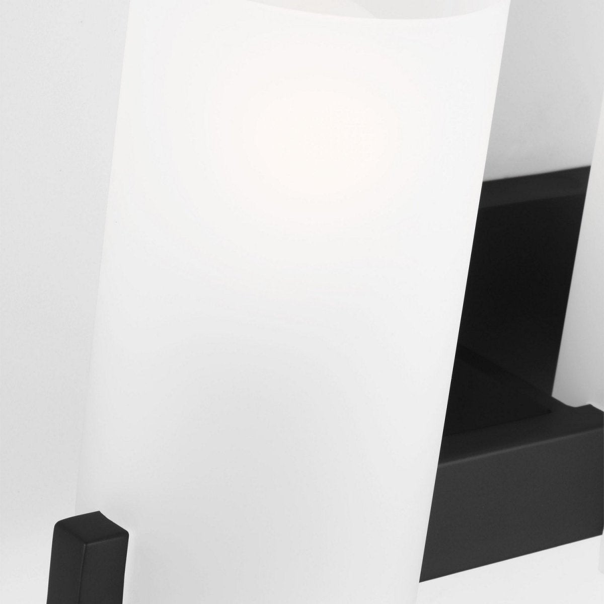 Luminaire de vanité Rhode - Laiton satiné 27" by Visual Comfort Studio | Luminaires & cie