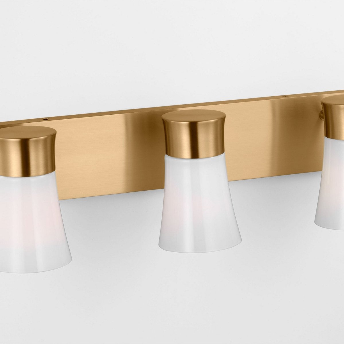 Luminaire de vanité Roy - Laiton satiné 4 by Visual Comfort Studio | Luminaires & cie