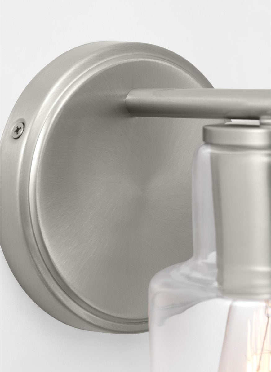 Luminaire de vanité Sayward - Acier brossé 5" by Visual Comfort Studio | Luminaires & cie