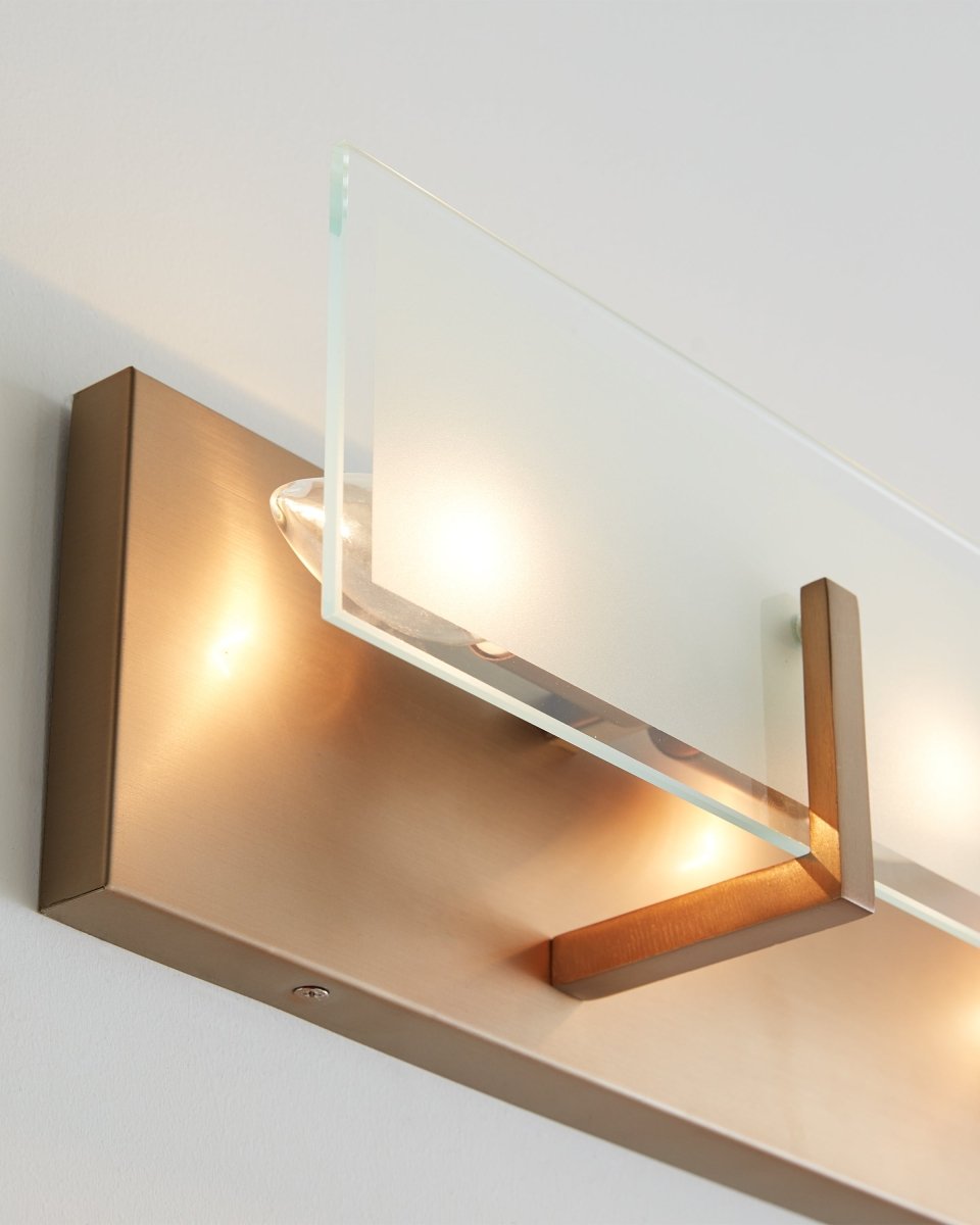 Luminaire de vanité Syll - Laiton satiné 38" Ampoules non - incluses by Visual Comfort Studio | Luminaires & cie