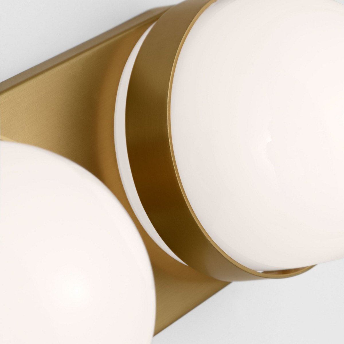 Luminaire de vanité Syrie - Nickel poli 25 1/8" by Visual Comfort Studio | Luminaires & cie